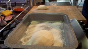 Пицца с сыром и колбасой | Тесто для пиццы с сухими дрожжами