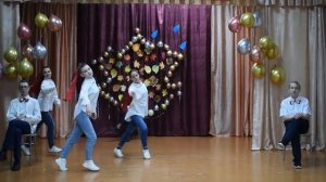 Поздравление 9 классов на День Учителя "Мы желаем Вам..."