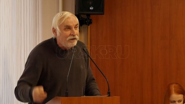 В орском горсовете озвучили, что уже сделано в рамках мусорной реформы 2 смотреть онлайн