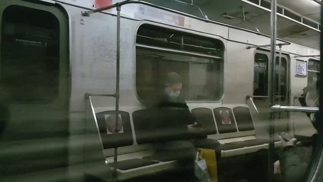 Поездка в "Номерном" Черкизовская - Преображенская Площадь. Сокольническая Линия Московского Метро смотреть онлайн