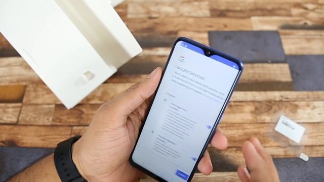 REALME 2 PRO Unboxing & First Look - Market Hila Di??? смотреть онлайн