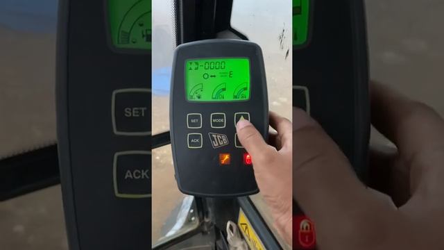 JCB- Service Action Warning Lamp Reset Procedure for JS200-220 excavator смотреть онлайн