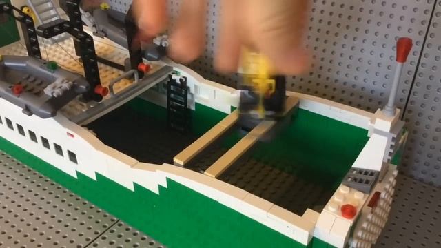 Лего паром (самоделка) / Lego MOC transport ferry смотреть онлайн