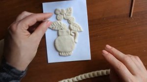 Поделки из соленого теста своими руками. Ваза с цветами.