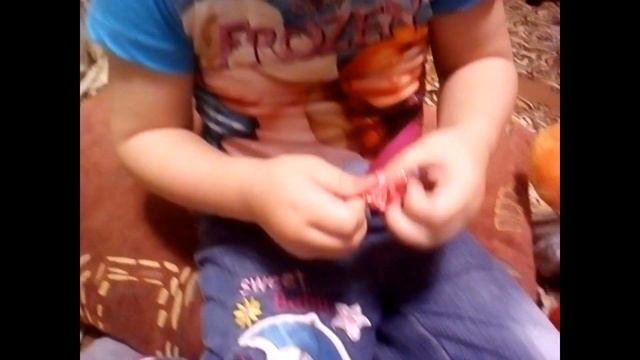 у василисы появилась ВОЛШЕБНАЯ ПАЛОЧКА и она бьёт слоника. плохие дети смотреть онлайн