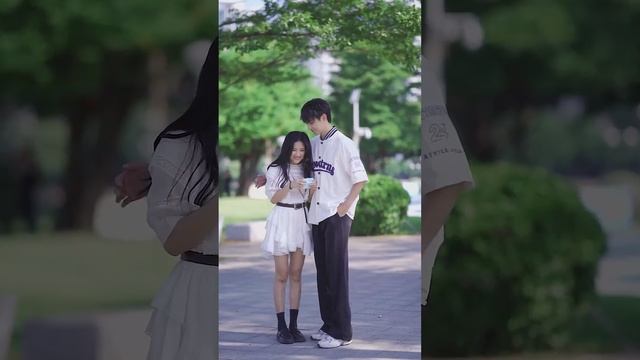 豪門少爺意外失憶，灰姑娘為了酬金假扮他的女友，不料被腹黑二少爺頻頻刁難【麥子七】 смотреть онлайн