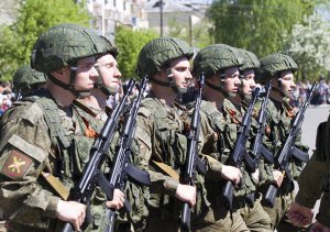 ПОМОЖЕМ НАШИМ ВОИНАМ...