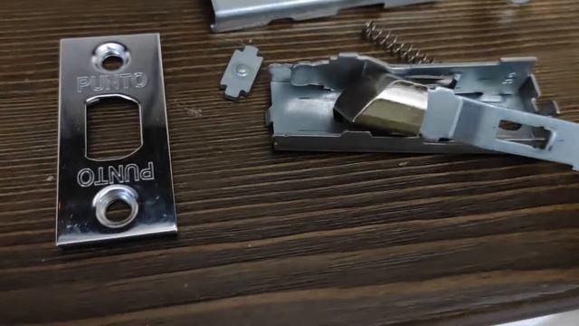 Как открыть захлопнувшуюся дверь - Как починить дверную защелку смотреть онлайн