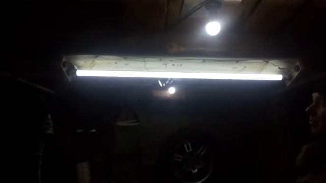 В гараже светло как дома смотреть онлайн