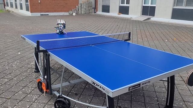 PINGERBEE - Ping pong robot made of LEGO MINDSTORMS ROBOT INVENTOR 51515