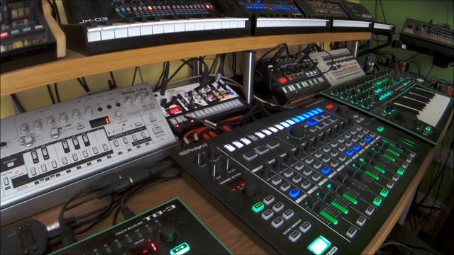 Build - TB-3, System 1, SH-01A/JP-08/JU-06/D-05/TR-08/TR-09/+ смотреть онлайн