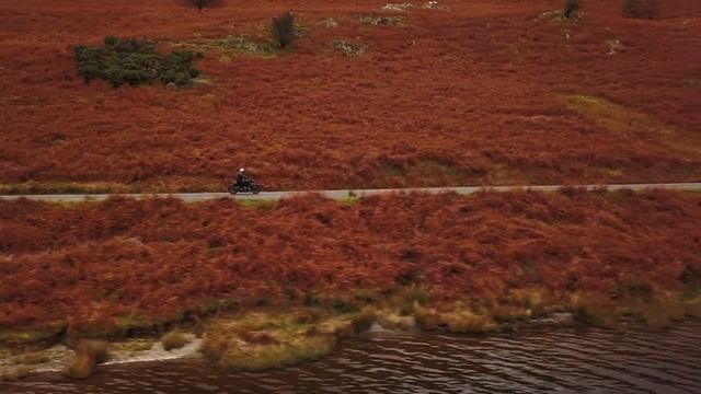 Husqvarna Svartpilen 701 – The Review from Knox смотреть онлайн