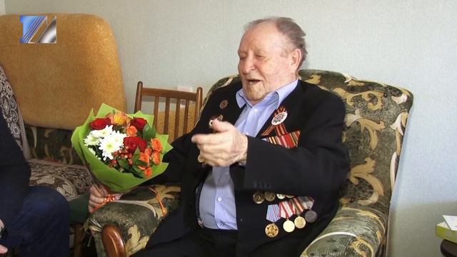 Александр Смирнов принял поздравления с Днём Победы смотреть онлайн