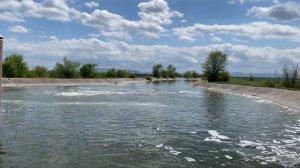 Вода в Крыму есть! Днепровская вода наполняет  Северо-Крымский канал.