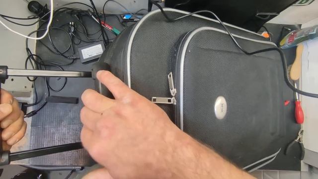 Нашел чемодан а в нем ДЕНЬГИ  . Мои находки на  ШПЕРМЮЛЕ. смотреть онлайн