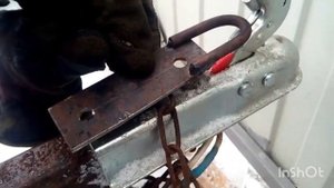 Ирбис Тунгус 500 с прицепом. Съемные лыжи для прицепа.
