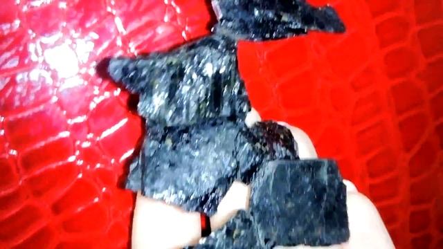ТУРМАЛИН ШЕРЛ??, МАГИЧЕСКИЙ ЗАЩИТНИК ОТ СГЛАЗА, ПОРЧИ И ЭНЕРГЕТИЧЕСКИХ ВАМПИРОВ...