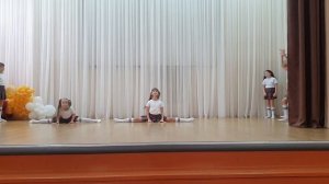 Большие перемены.  Танцевальный номер.