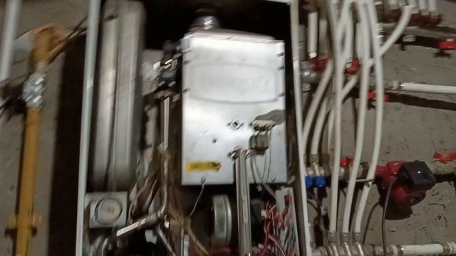 Ремонт газового котла Navien 24K смотреть онлайн