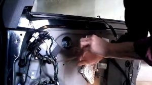 Как снять заменить стекло передней двери MERCEDES A-B class(2010)demontaz zamiana szyby drzwi przod