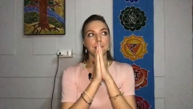 ЖЕНЩИНА МАНИФЕСТОР что за ЗВЕРЬ?