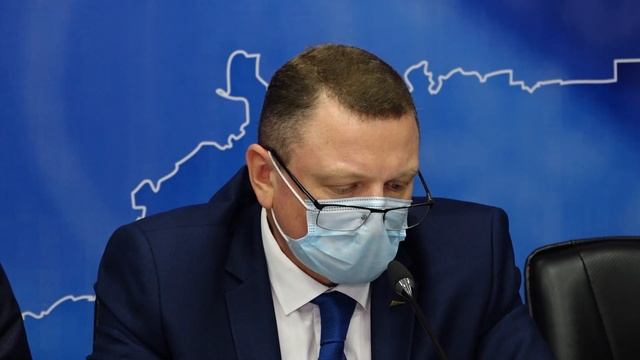 В Правительстве области разъяснили, как на Вологодчине пройдут нерабочие дни Эдуард Синяев смотреть онлайн