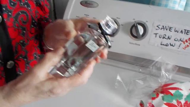 Gucci Flora Glamorous Magnolia Woman Perfume Open Box and Review HD 1080p смотреть онлайн