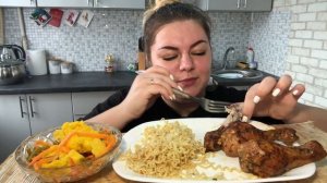 Мукбанг! Лапша, куриные ножки, цветная капуста маринованная .