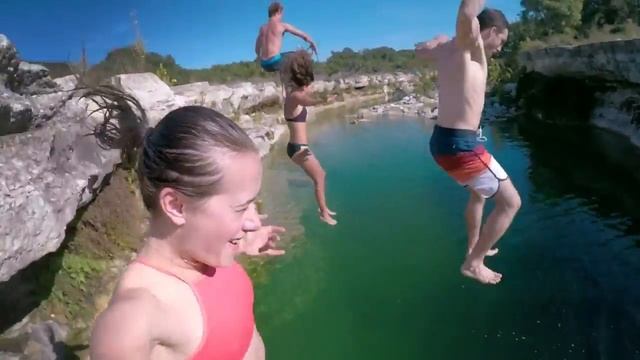 Музыка из рекламы GoPro - Capture Different (2016) смотреть онлайн