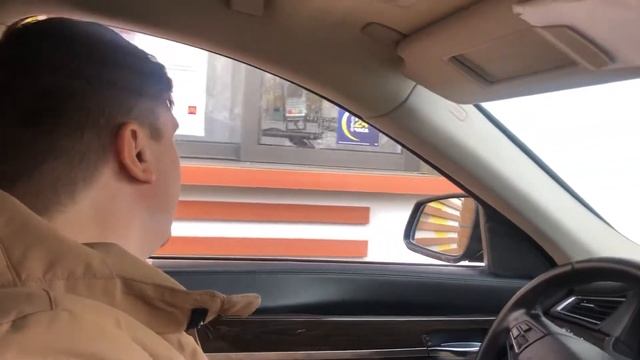 Покупаю еду в Макдональдс минуя санкции смотреть онлайн