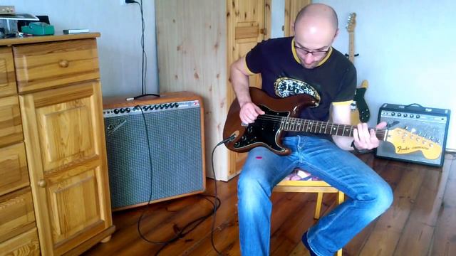 Fender CBS Stratocaster 1977 Mocha Brown Hardtail смотреть онлайн