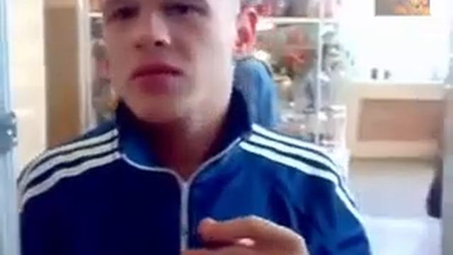 Гопник покупает наушники для телефона! Часть 2 смотреть онлайн