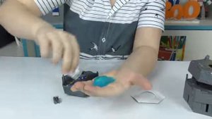 Обзор распаковки игрушек. ТРАНСФОРМЕРЫ в лизуне Ready2Robot и Машинки ТОБОТЫ.