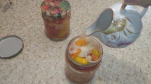 Рецепт помидоров с маслом без стерилизации.