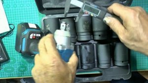 Набор больших, ударных головок .