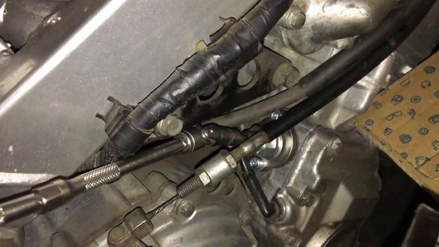 CBR 600 f2 Натяжитель ГРМ с ручной регулировкой. Механический. смотреть онлайн