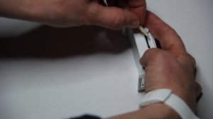 GPS Трекер TK909   как установить сим карту