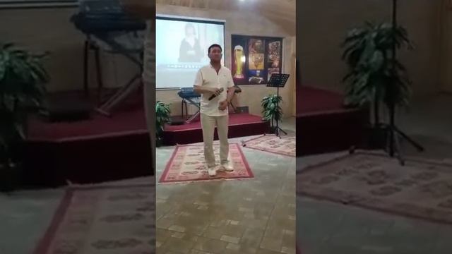 Исполняет Афик Акперов песню, Modern Talking - You're My Heart, You're My Soul. смотреть онлайн