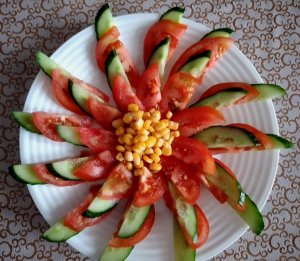 #Овощной цветочек! Простенько, но со вкусом!