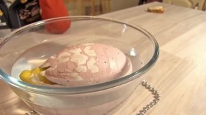 Распаковка Динозавр в яйце Игрушка растет и вылупливается Видео для детей