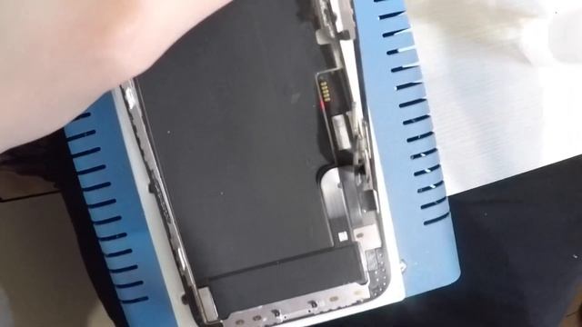 Замена стекла iPhone 12 Pro