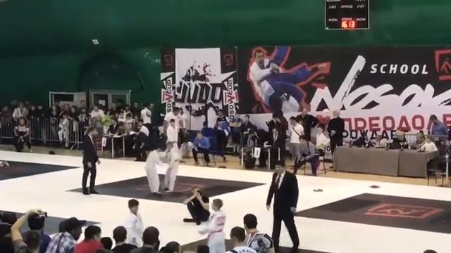 Схватки ставропольских Витязей на турнире 30 смотреть онлайн