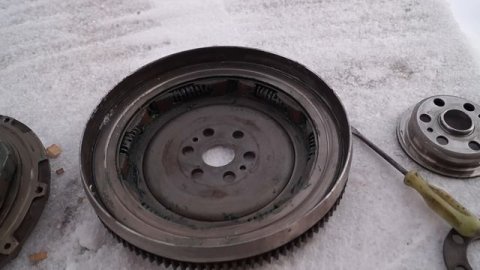 Как избавиться от стука маховика Форд. ПРО ФОКУС ОШИБКА МАХОВИК НЕ 1.6 а 1.8 !!!