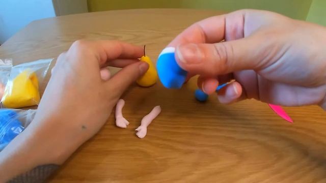 Лепим из легкого пластилина куклу принцессу Белоснежку