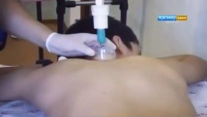 Хиджама помагает