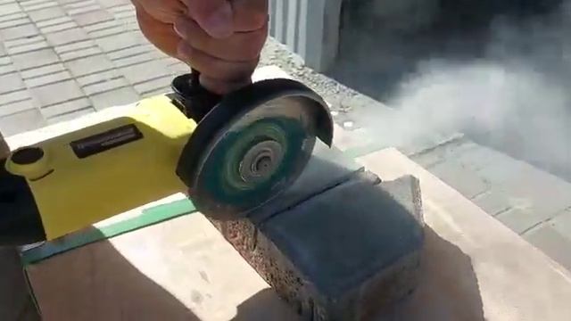 Угловая шлифовальная машина Partnertool PAG125 1200L | Болгарка | Видеообзор смотреть онлайн