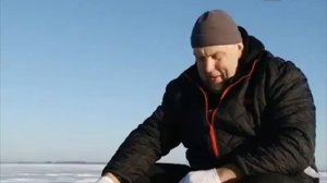 Серия 101. Со льда. Мормышка. Ловля плотвы. Рыбалка с Нормундом Грабовскисом.