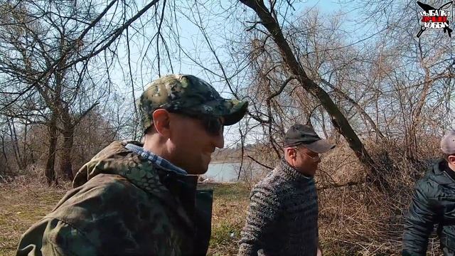 ВЕСЕННЯЯ РЫБАЛКА НА ОКЕ В АПРЕЛЕ. Ловля на отводной на червя.