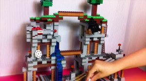 LEGO Minecraft 21118 The Mine