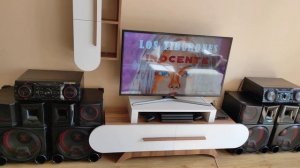 2× LG XBOOM CM 9750 70.000 WATT (2 × LG 9750)